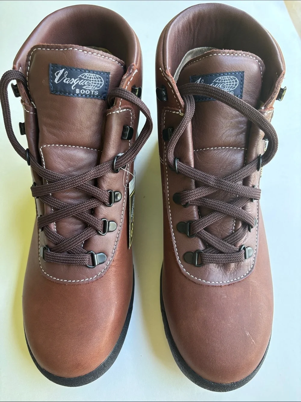 Vasque Sundowner (#7126) Leather Gore Tex Hiking Boots, Size 11, Medium Width